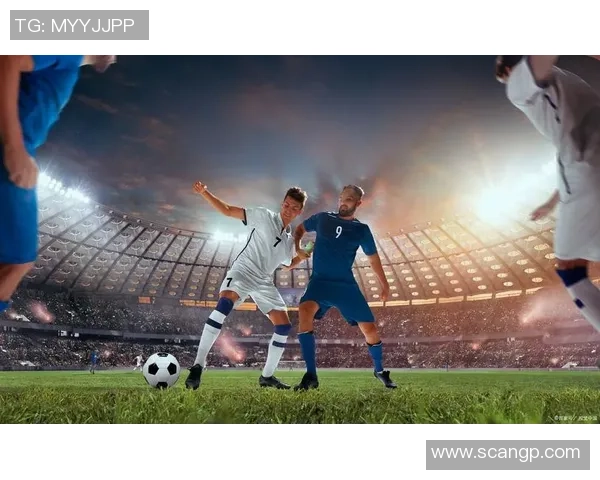 双星闪耀绿茵场 聚焦足球世界中的顶级明星与精彩对决