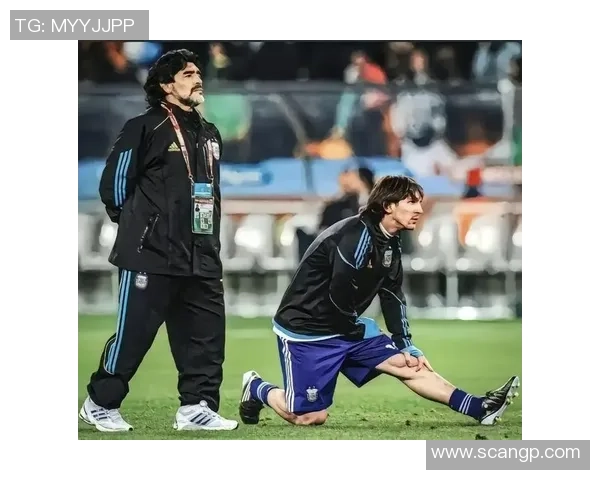 足球四大天王：梅西C罗内马尔姆巴佩领衔的传奇对决与时代巨星争锋